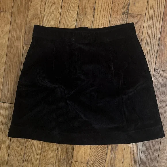 American Apparel Black Corduroy Mini Skirt in Size S - Picture 3 of 3